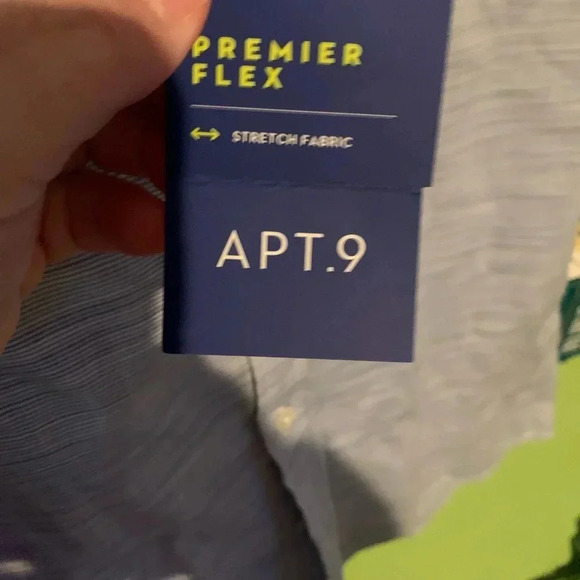 NWT Apt. 9  Men’s Button Down Blouse Size Small Slim - Picture 2 of 6